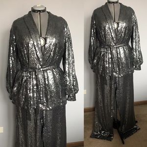 Fully Sequined Blazer/trouser set, size 18